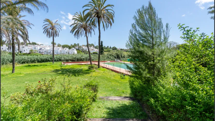 Penthouse de 1 chambre à Estepona, Spain No. 746 № 3