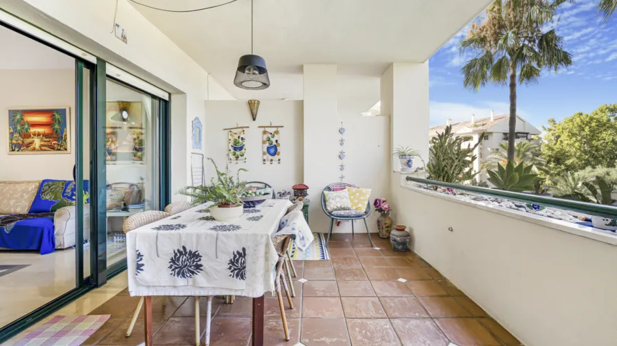 Apartment de 2 chambres à Cortes (San Pedro De Alcantara), Spain No. 485 № 6