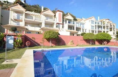 Apartment de 3 chambres à Manilva, Spain No. 522