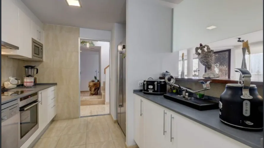 Duplex de 5 chambres à La Cala De Mijas, Spain No. 744 № 6