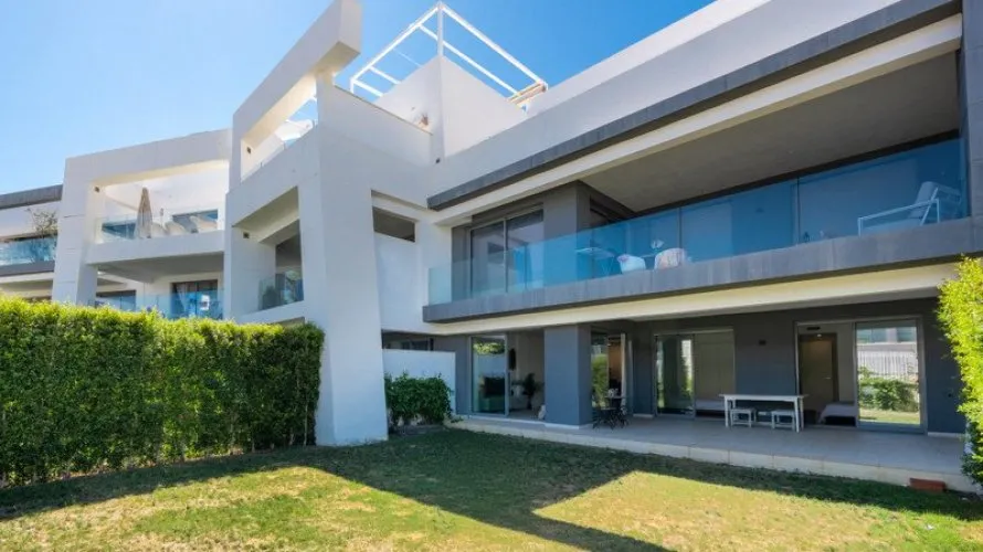 Apartment de 2 chambres à Estepona, Spain No. 416 № 10