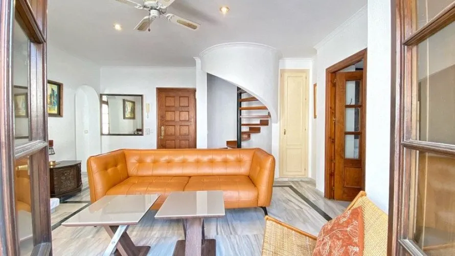 Duplex de 3 chambres à Marbella, Spain No. 624 № 12