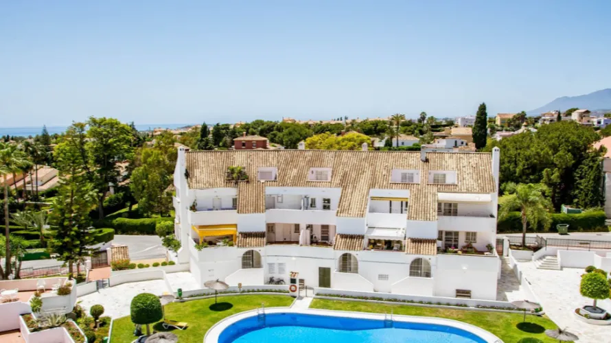 Duplex de 3 chambres à Nueva Andalucia, Spain No. 730 № 1