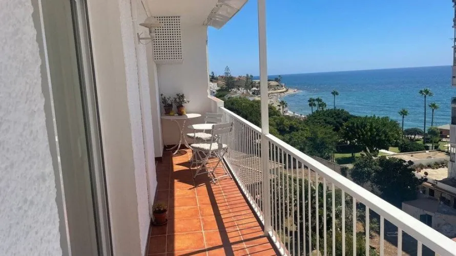 Apartment de 2 chambres à Mijas Costa, Spain No. 568