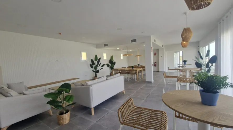 Apartment de 2 chambres à Estepona, Spain No. 777 № 3