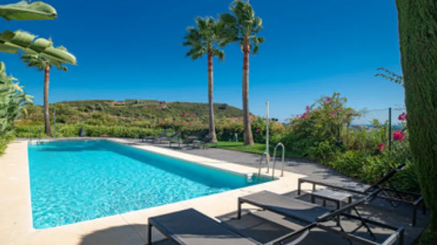 Apartment de 2 chambres à Casares, Spain No. 406 № 7