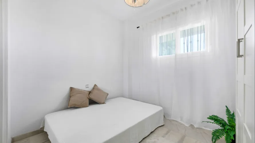 Apartment de 2 chambres à Mijas Costa, Spain No. 737 № 8