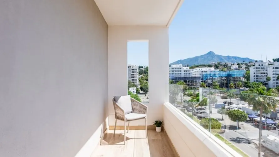 Apartment de 3 chambres à Nueva Andalucia, Spain No. 722