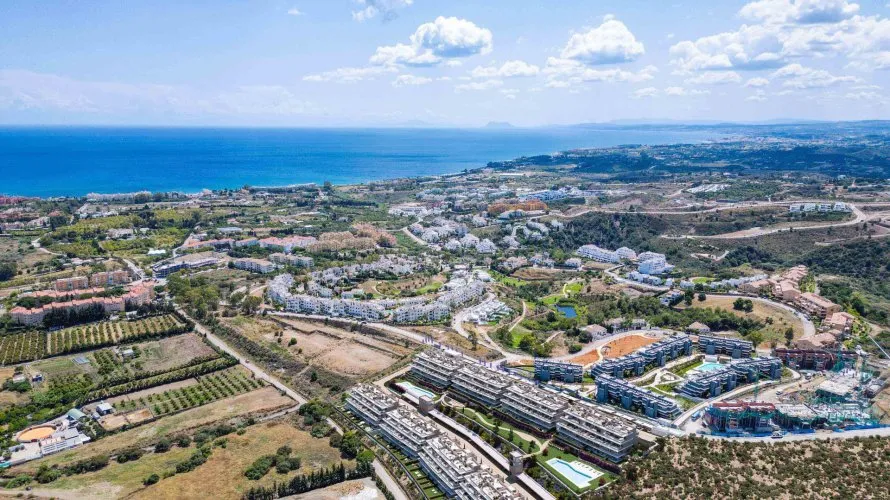 Apartment de 2 chambres à Estepona, Spain No. 195 № 2