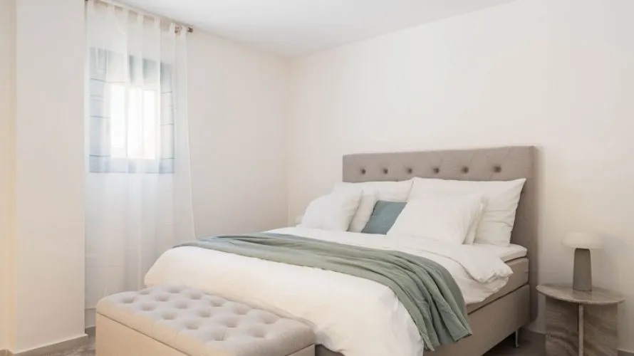 Apartment de 4 chambres à Cortes (San Pedro De Alcantara), Spain No. 723 № 14