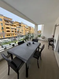 Apartment de 3 chambres à Cortes (San Pedro De Alcantara), Spain No. 677