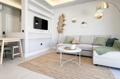 Apartment de 2 chambres à Benahavis, Spain No. 493