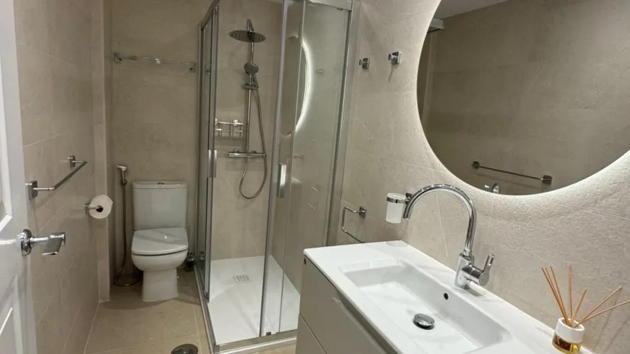 Duplex de 1 chambre à Benahavis, Spain No. 773 № 2