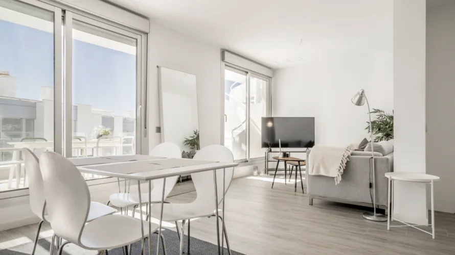 Duplex de 2 chambres à Estepona, Spain No. 528 № 1