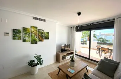 Apartment de 2 chambres à Estepona, Spain No. 339