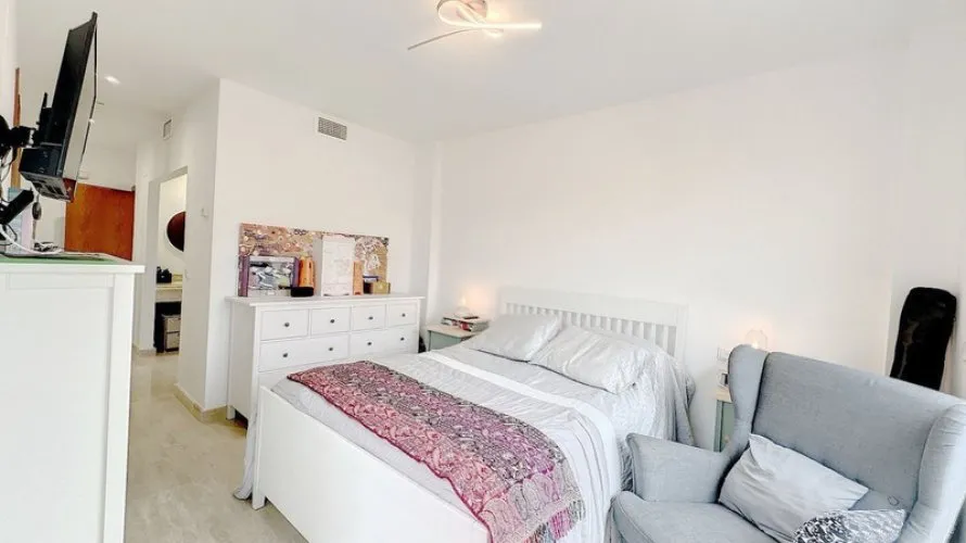 Duplex de 3 chambres à Estepona, Spain No. 497 № 26