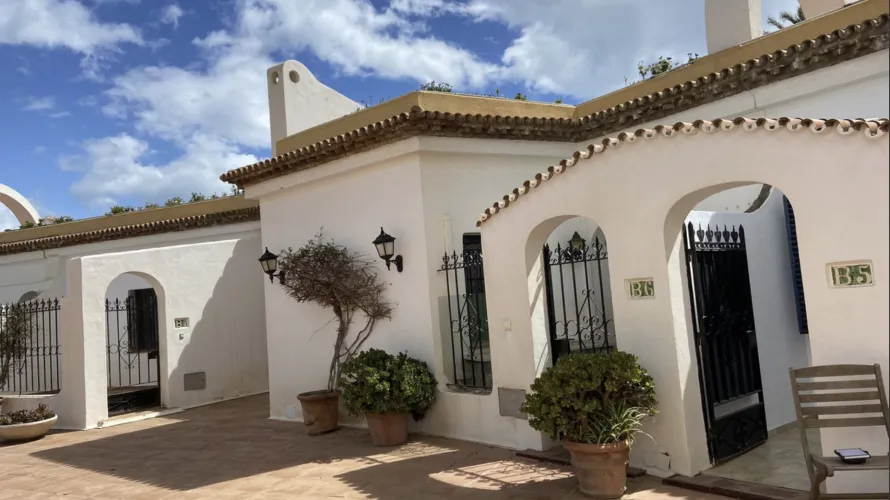 Apartment de 1 chambre à Marbella, Spain No. 468 № 2