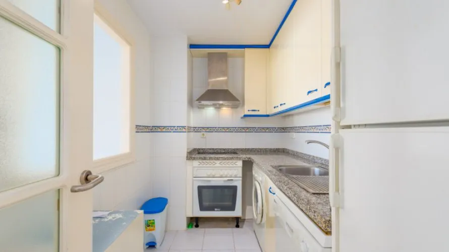 Duplex de 2 chambres à Manilva, Spain No. 410 № 15