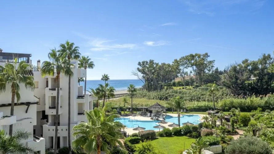 Penthouse de 3 chambres à Estepona, Spain No. 389 № 8