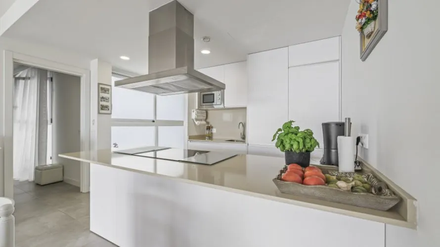 Apartment de 2 chambres à Benalmadena, Spain No. 533 № 13