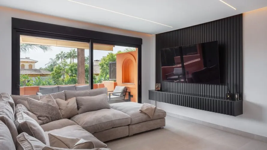 Apartment de 3 chambres à Marbella, Spain No. 268