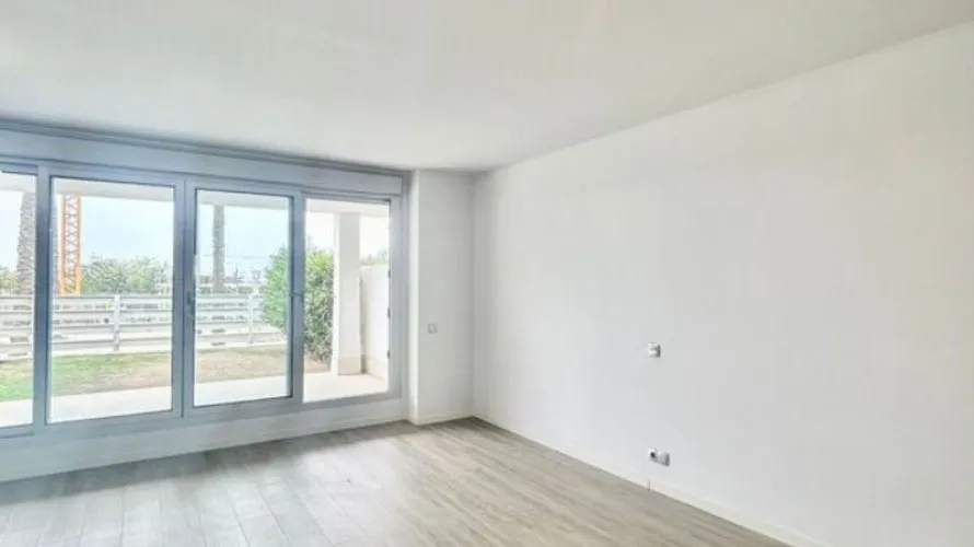 Apartment de 2 chambres à Cancelada, Spain No. 683 № 7