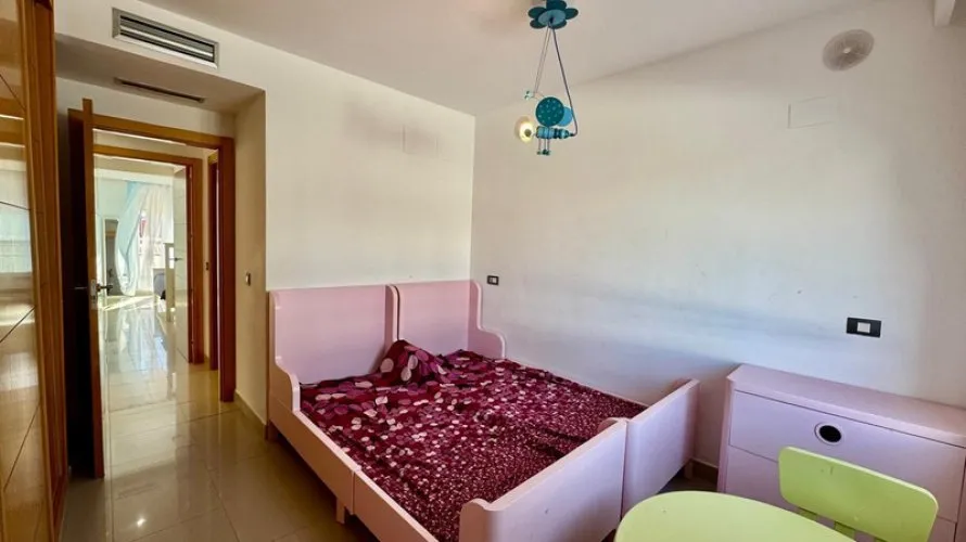 Apartment de 2 chambres à Cortes (San Pedro De Alcantara), Spain No. 479 № 1