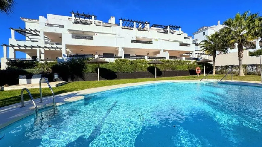 Penthouse de 3 chambres à Casares, Spain No. 579 № 22