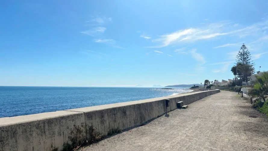 Penthouse de 2 chambres à Estepona, Spain No. 556 № 1