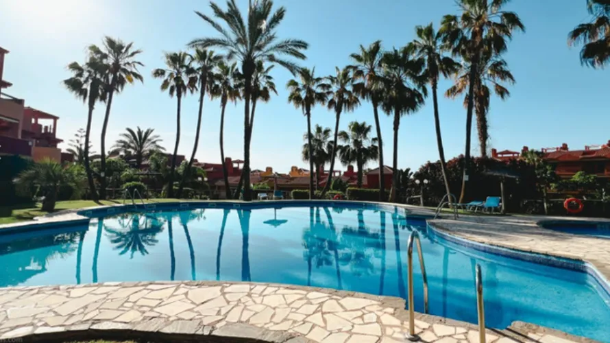 Apartment de 2 chambres à Marbella, Spain No. 804 № 17