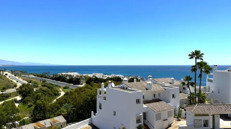 Apartment de 2 chambres à Casares, Spain No. 573 № 1