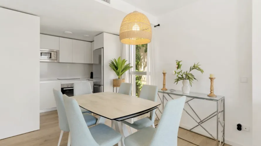 Apartment de 3 chambres à Estepona, Spain No. 713 № 11