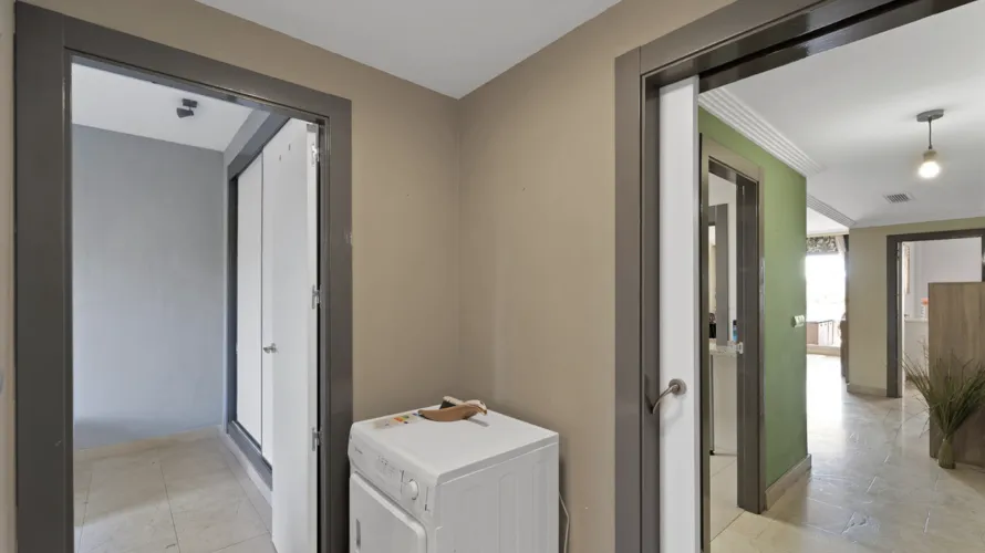 Apartment de 3 chambres à Estepona, Spain No. 473 № 20