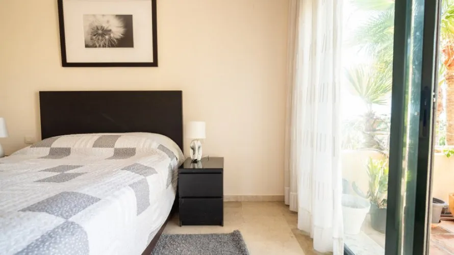 Apartment de 2 chambres à Estepona, Spain No. 483 № 14