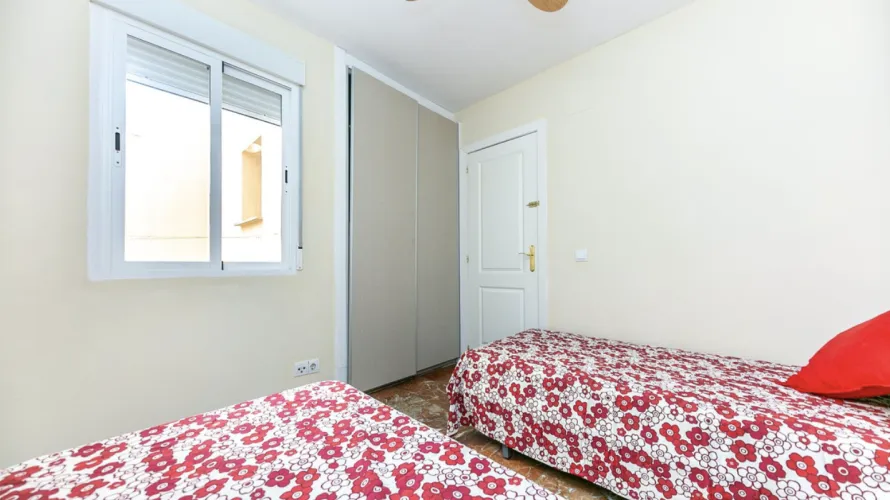 Apartment de 2 chambres à Fuengirola, Spain No. 461 № 12