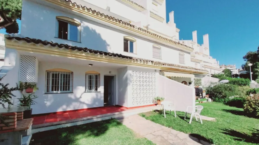 Duplex de 2 chambres à Mijas Costa, Spain No. 715 № 20