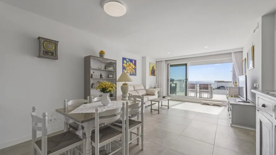 Apartment de 2 chambres à Benalmadena, Spain No. 533 № 18