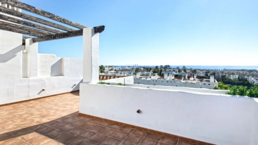 Duplex de 2 chambres à Estepona, Spain No. 695 № 12