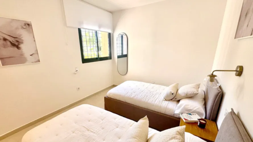 Apartment de 2 chambres à Cortes (San Pedro De Alcantara), Spain No. 606 № 5