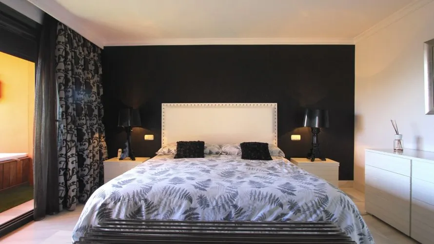 Duplex de 3 chambres à Benahavis, Spain No. 321 № 11