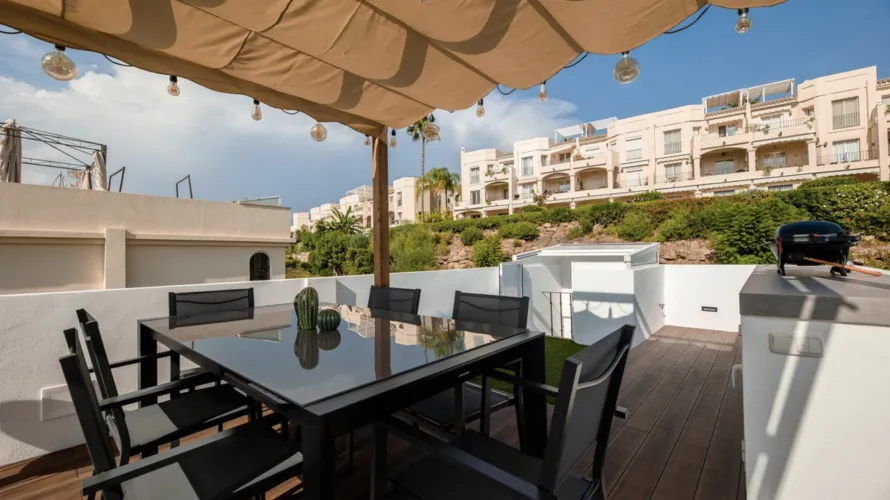 Duplex de 3 chambres à Benahavis, Spain No. 544 № 9