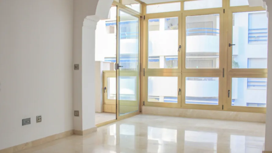 Apartment de 2 chambres à Marbella, Spain No. 668 № 19