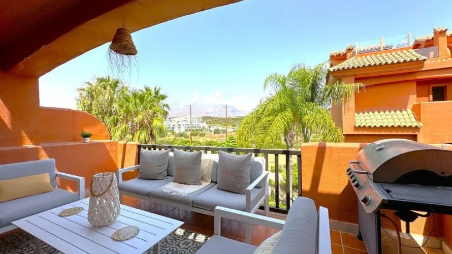 Duplex de 3 chambres à Estepona, Spain No. 432 № 2