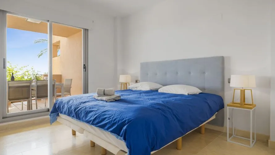 Apartment de 3 chambres à Estepona, Spain No. 445 № 10