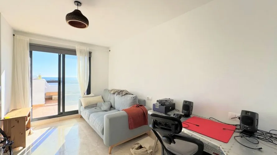 Penthouse de 3 chambres à Casares, Spain No. 579 № 6