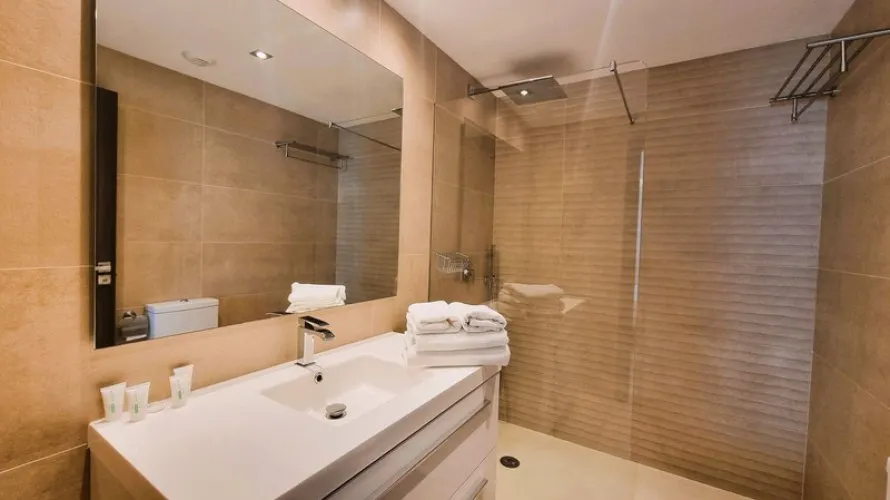 Apartment de 3 chambres à Cortes (San Pedro De Alcantara), Spain No. 676 № 5