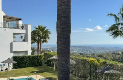 Apartment de 3 chambres à Marbella, Spain No. 725