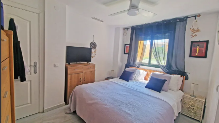 Apartment de 2 chambres à Mijas Costa, Spain No. 750 № 11