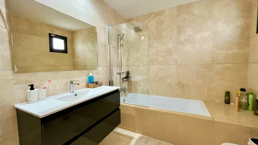 Penthouse de 3 chambres à Casares, Spain No. 523 № 13