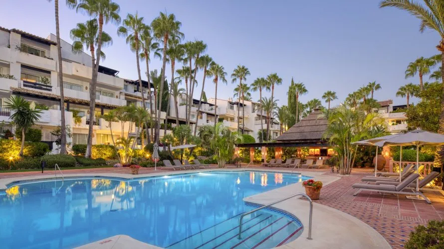 Apartment de 3 chambres à Marbella, Spain No. 140 № 1